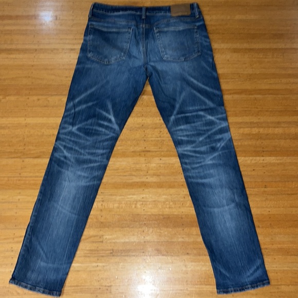American Eagle Jeans - Picture 4 of 6